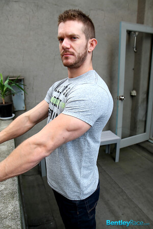 My muscly Aussie mate Skippy Baxter