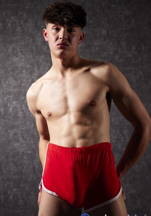 Beautiful twink ThatsLukasss. First shoot in Holland.