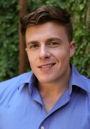 Amateur gay hunks Conan McGuire & Jake Davis have hot oral and anal sex