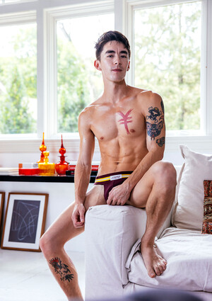 'Summer Cruising' : Cody Seiya & Alex Koff