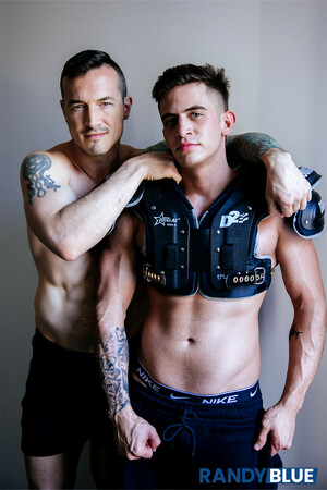 'Just Do It': Derek Kage & Trevor Brooks fuck